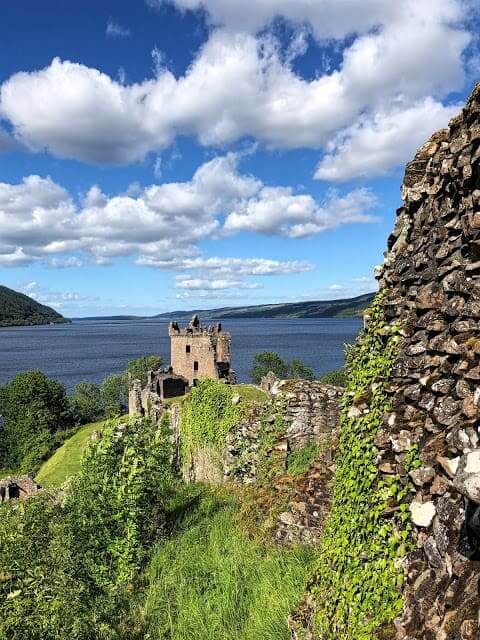 Urquhart Castle Skotsko