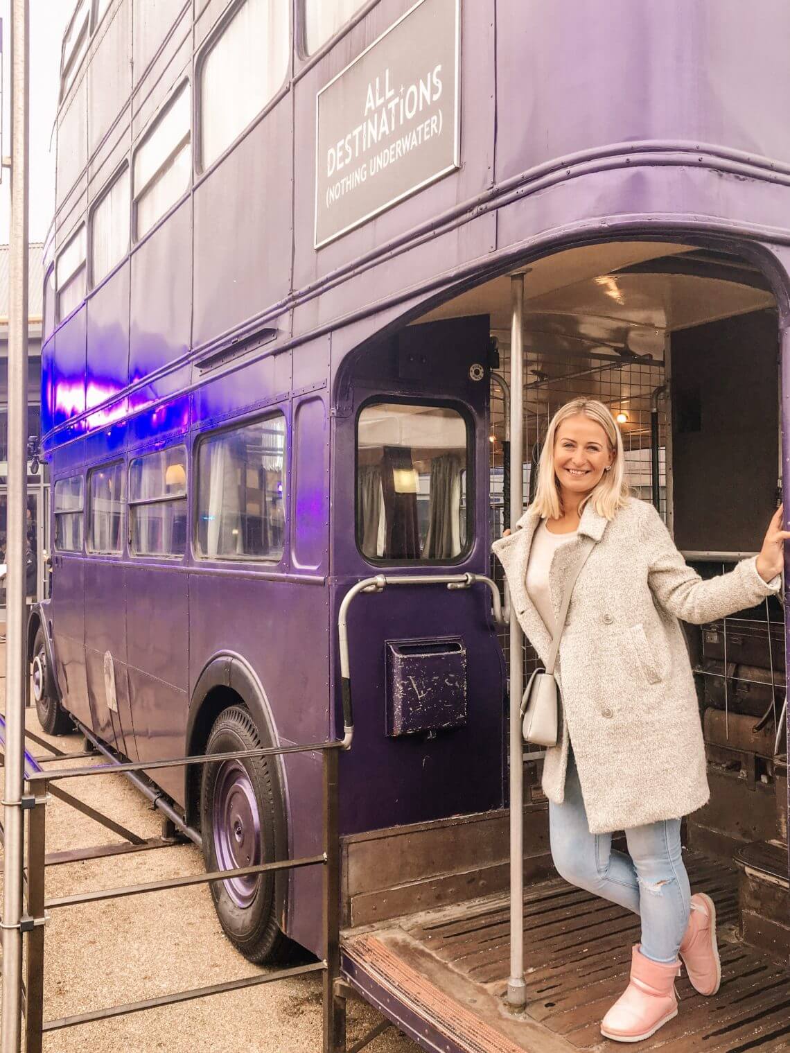 Studia Harryho Pottera Záchranný autobus a dívka