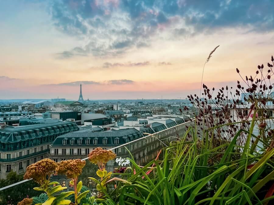 Výhled ze střechy Galeries Lafayette v Paříži - nejlepší výhlídky v Paříži