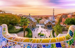 Co vidět v Barceloně, park Guell pri zapadu slunce